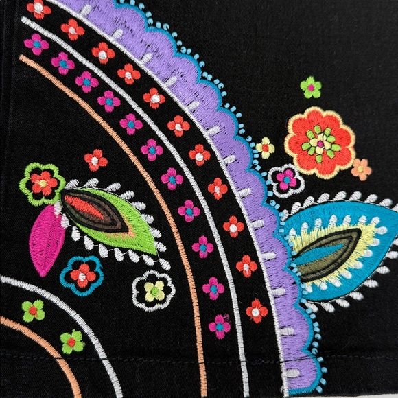 DG By Diane Gilman Womens Embroidered Crop Jeans Black Stretch 16W Stretch Boho - Picture 10 of 12